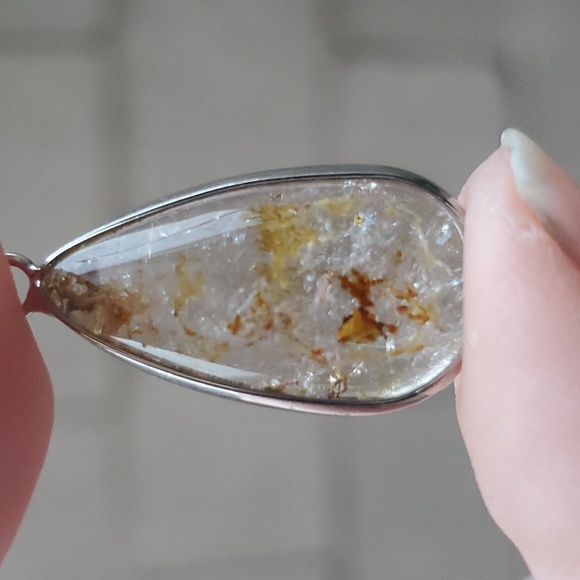 New Natural Rutilated Quartz Teardrop Silver Pendant. - Picture 15 of 16